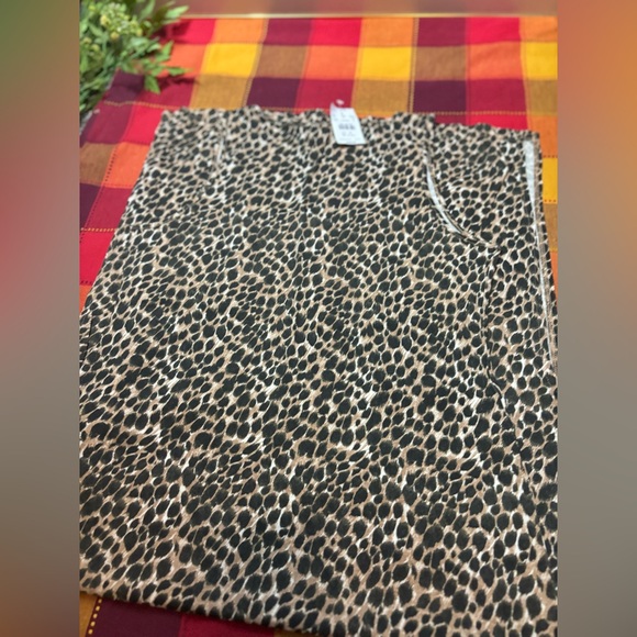 Leopard Body con sleeves dress - Picture 12 of 13